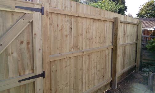 Fencing, Repairs, new fence, fence panels, Cambridge. Turfing in Cambridge, Turfing new lawns in Cambridge at affordable prices, Garden services Cambridge